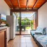 Feriehus Casa Nucci - Free Wifi - 100mt From The Villasimius