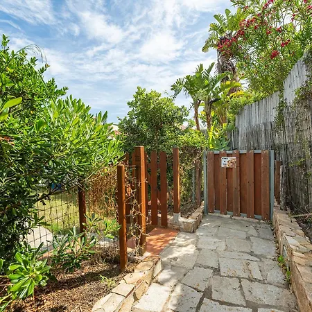 Casa Nucci - Free Wifi - 100mt From The Feriehus Villasimius